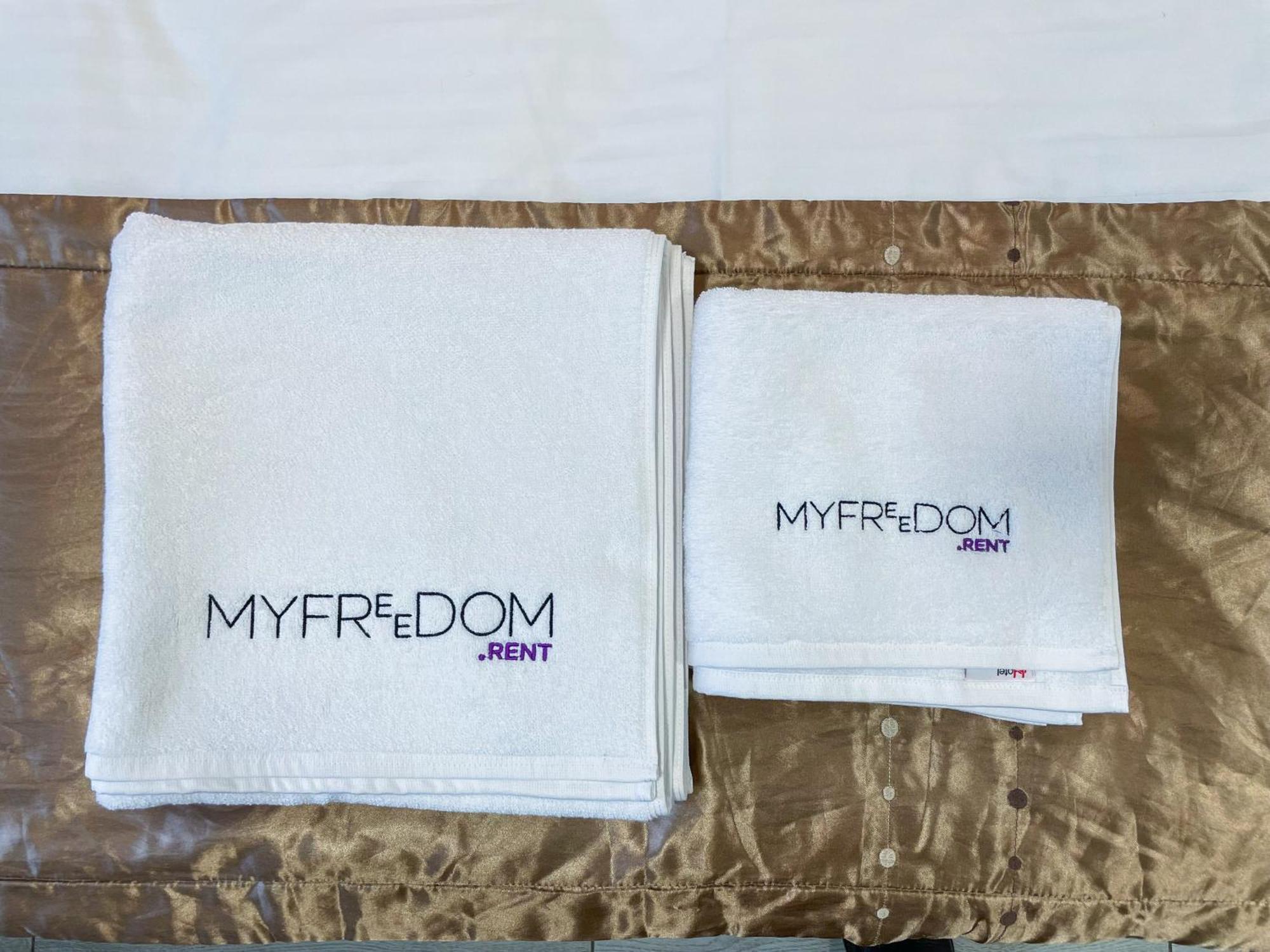 Myfreedom Апартаменти Метро Кловська, Військовий Госпіталь Kiev Exterior foto